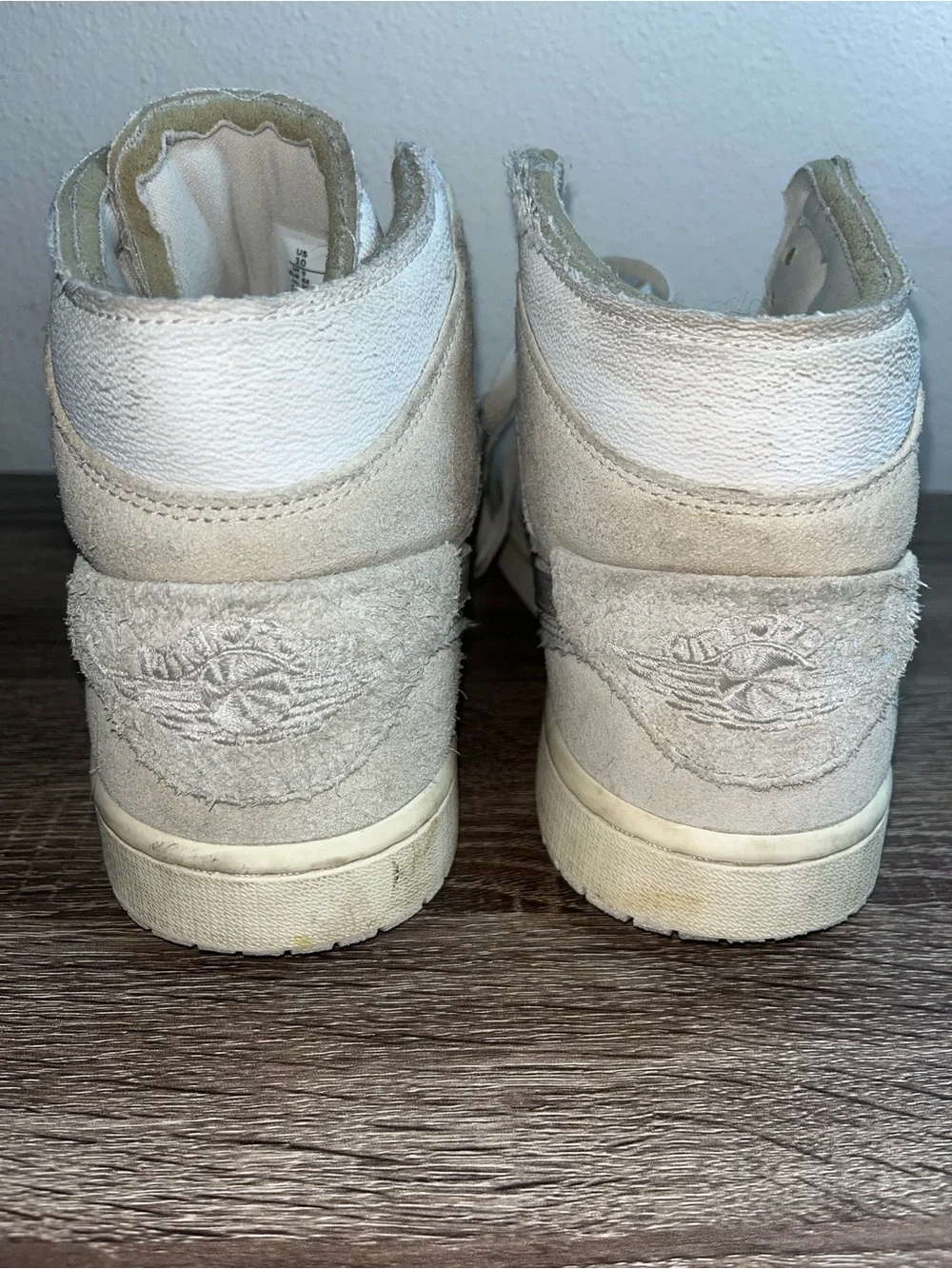 Nike Men’s Air Force Suede White High-Top Sneakers 🌵 10